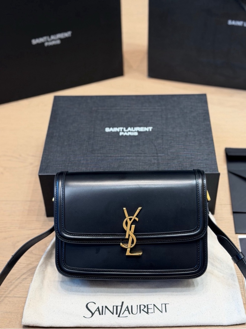 Yves Saint Laurent Bag - Picture 2 of 8